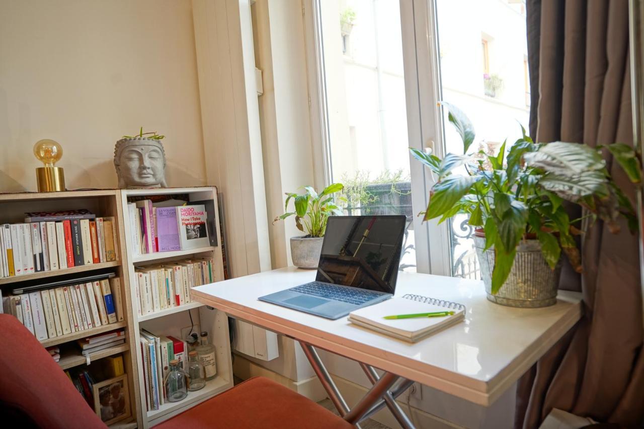 Charmant Studio Au Calme Et Bien Desservi Parigi Esterno foto